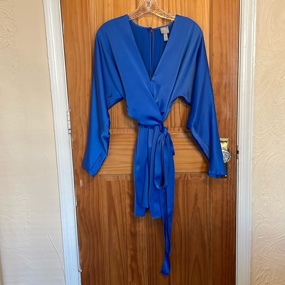 ASOS Blue long sleeve mini dress. Size 4. Worn once. No stains or rips.